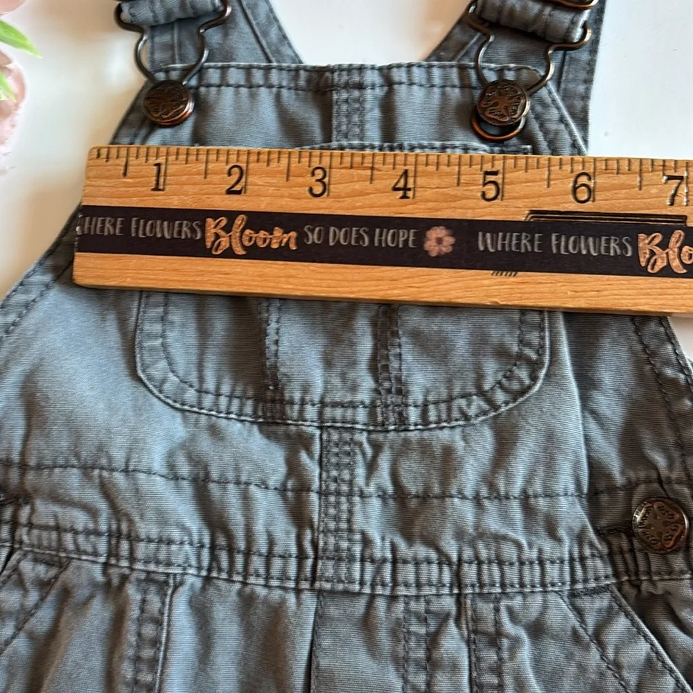 Oshkosh 9M Blue Gray Overall Baby 9M Oshkosh Gray Blue overalls 9 Month